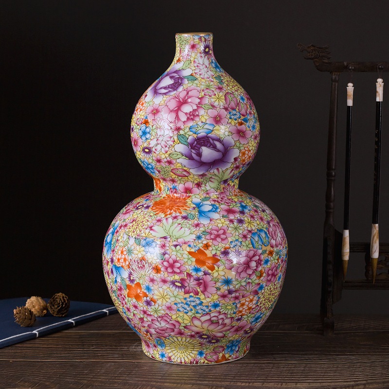 Mille-fleur enamel gourd-shaped ceramic vase covered in dense flower pattern